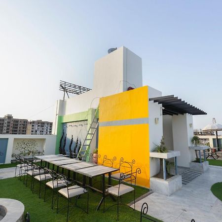 Hotel Sahibs Lighthouse - Swimming Pool Agra  Exterior foto