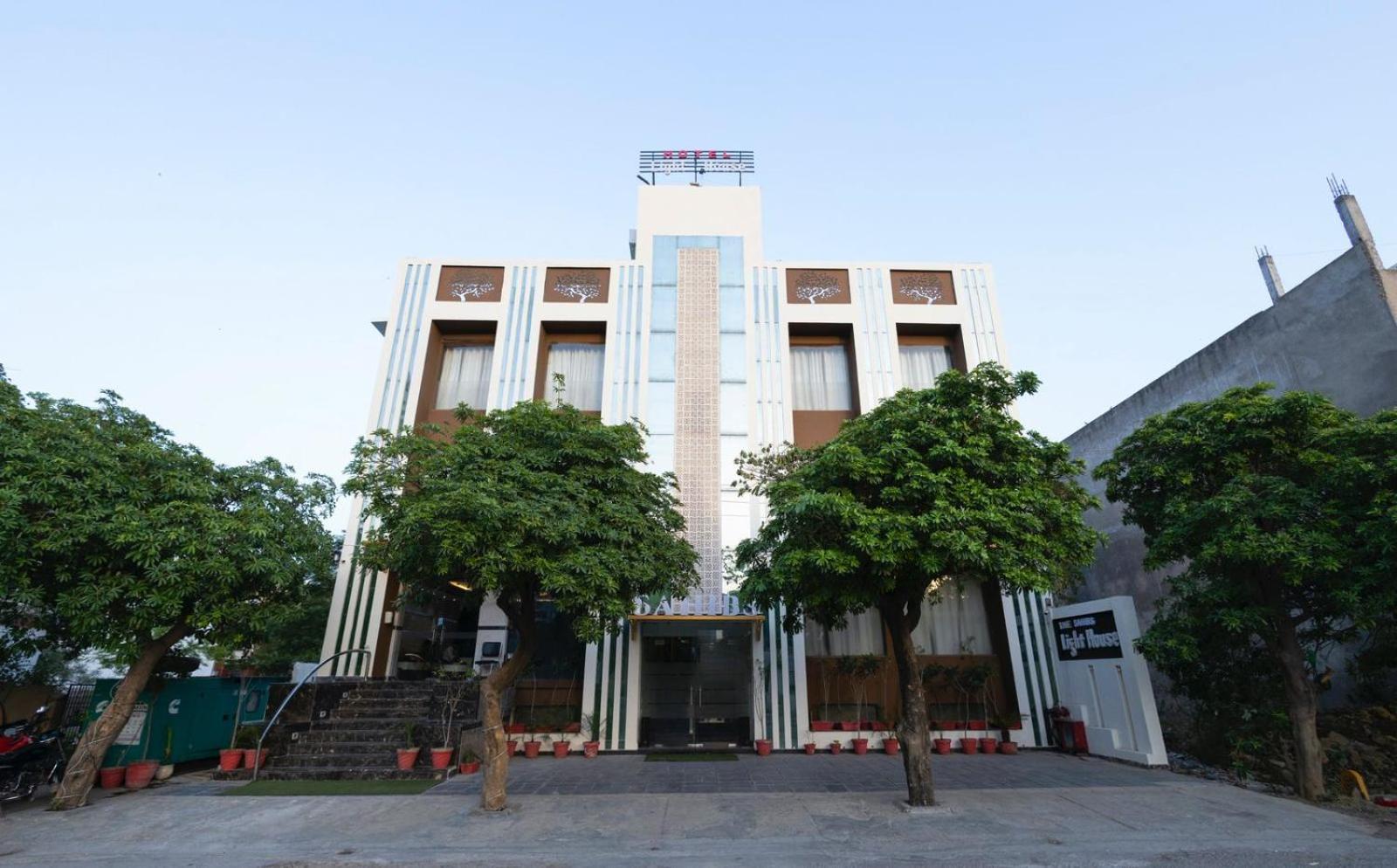 Hotel Sahibs Lighthouse - Swimming Pool Agra  Exterior foto