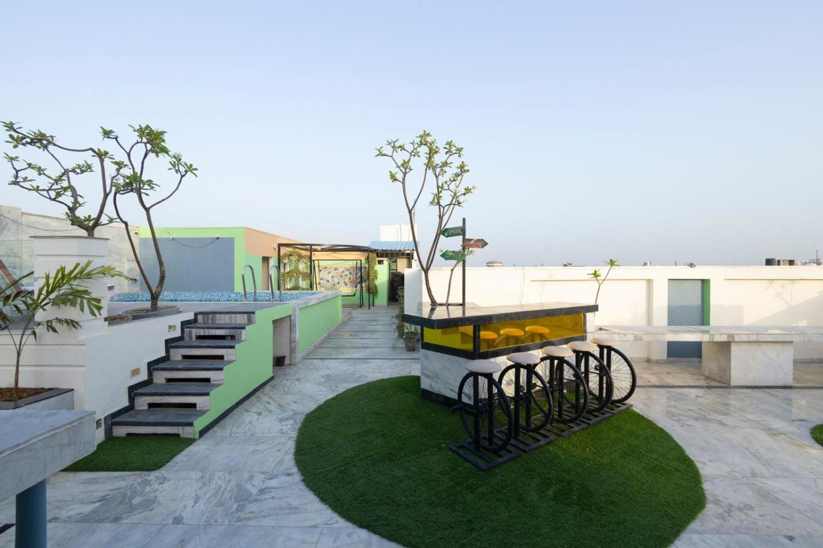 Hotel Sahibs Lighthouse - Swimming Pool Agra  Exterior foto
